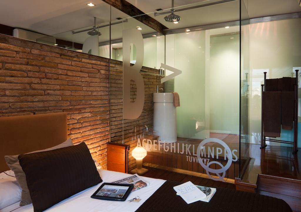 Apartamentos La Casa De Les Lletres - Barcelona — Photos 3